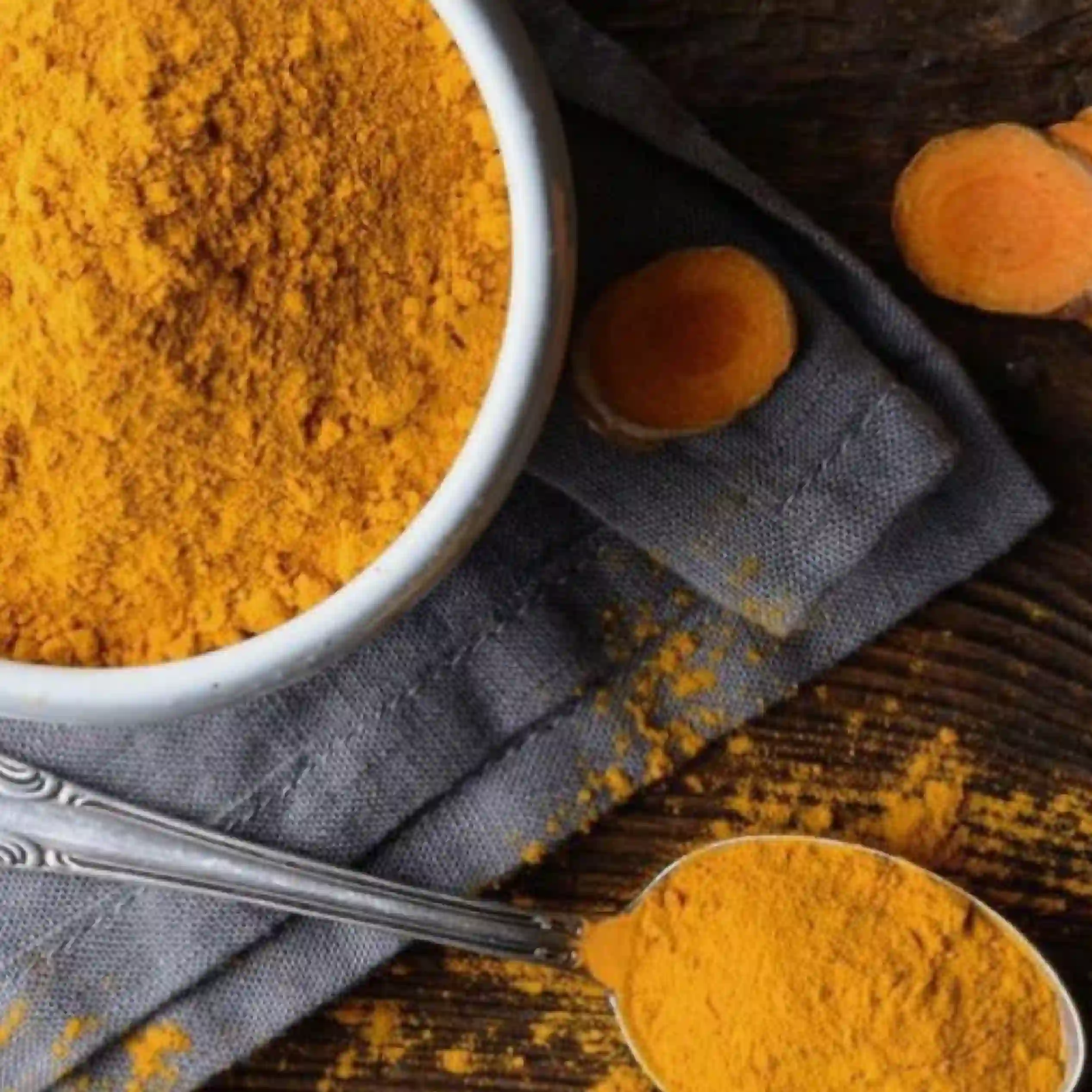 زردچوبه اصل جنوب (۱۵۰گرم)
